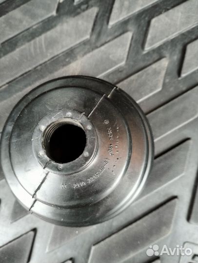 Пыльник шруса