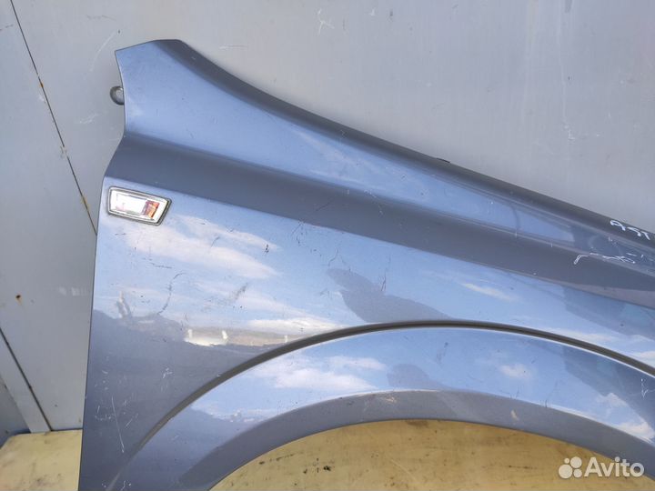 Крыло переднее правое на Opel Astra H