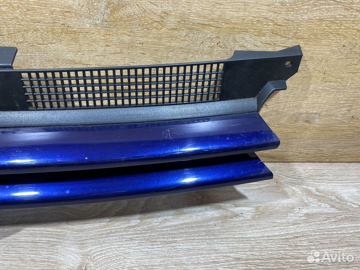 Решетка радиатора Volkswagen Golf 4 Арт. 130426