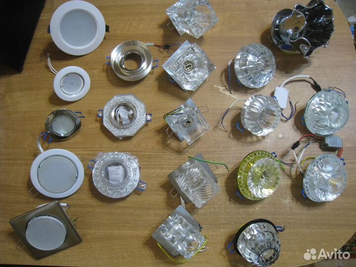 Светильники для натяжных потолков