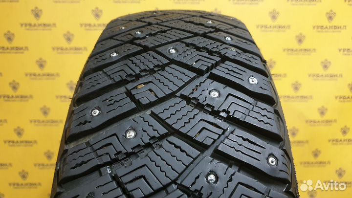 Goodyear UltraGrip Ice Arctic SUV 195/65 R15 88T