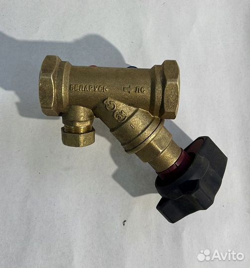 Клапан балансировочный латунный DN 40 PN 16 наклонный Kv 20,81 м3/ч муфта-муфта, с измерительными ни