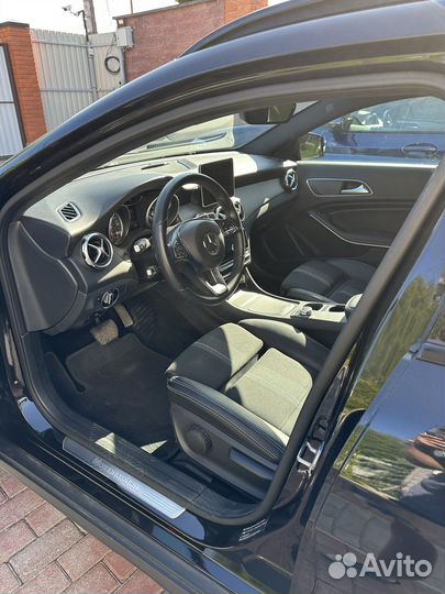 Mercedes-Benz GLA-класс 2.0 AMT, 2019, 33 000 км