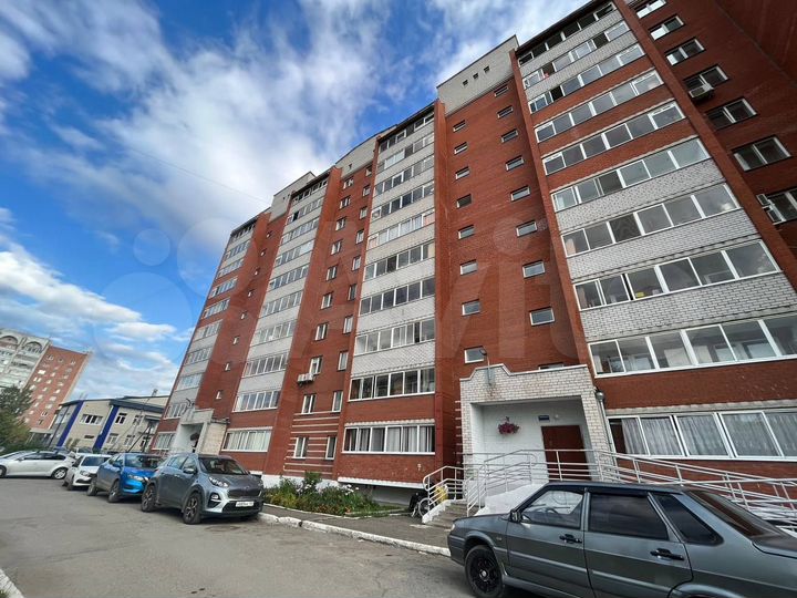 Комната 13 м² в 2-к., 4/10 эт.