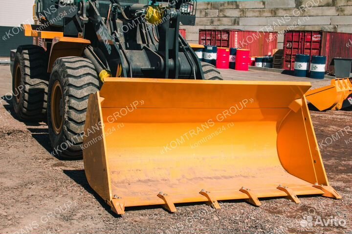 Фронтальный погрузчик XCMG LW330RU, 2023