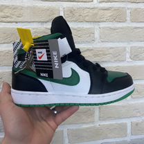 Кроссовки Nike air jordan 1 mid