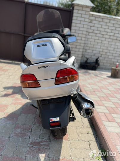 Скутер 650кубов