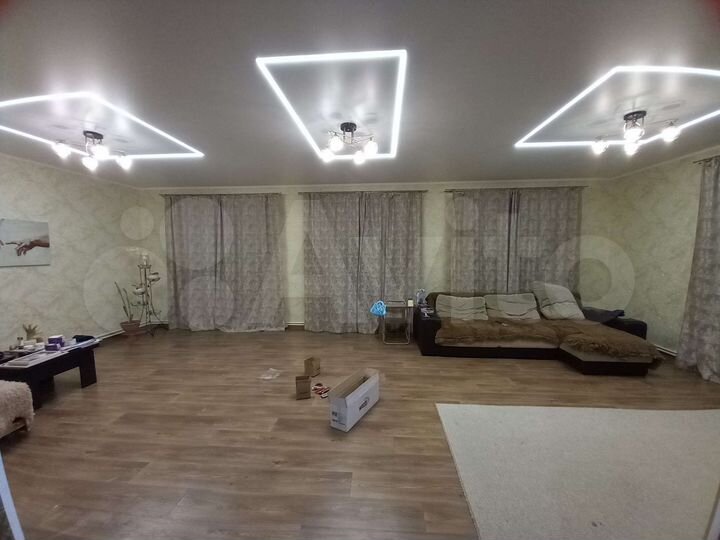 Дом 159 м² на участке 15 сот.