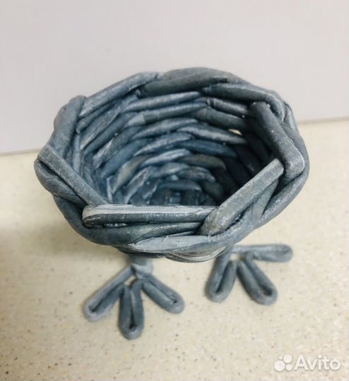 Подставка под яйцо