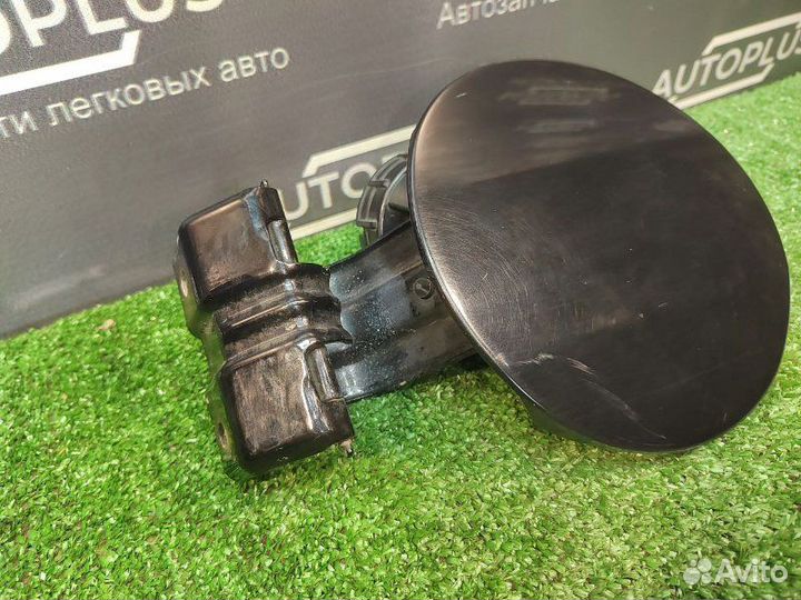 Лючок бензобака Mitsubishi Lancer X седан 1.8 4B10