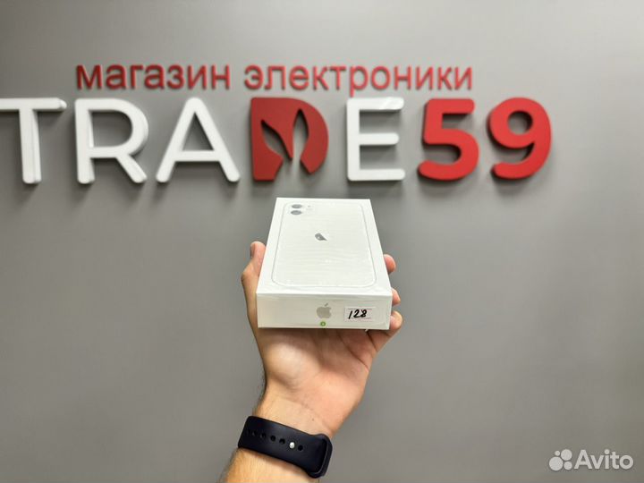 iPhone 11, 128 ГБ