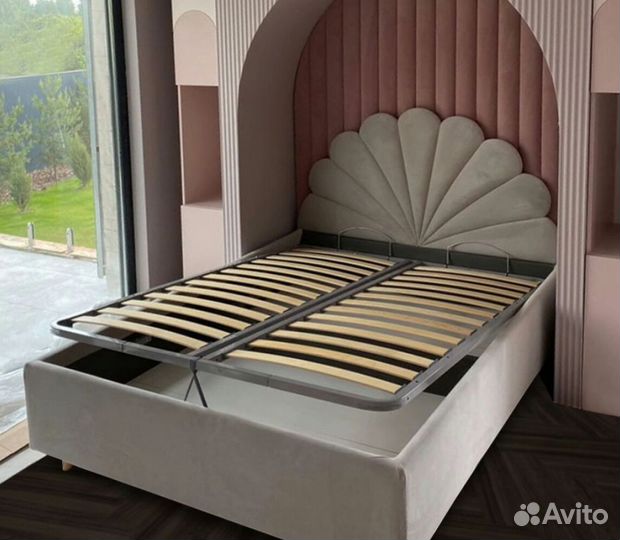Кровать двухспальная на заказ