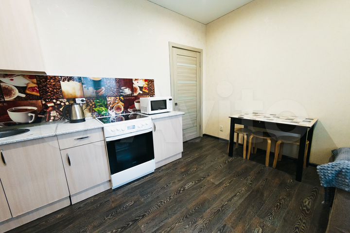 1-к. квартира, 40 м², 8/14 эт.