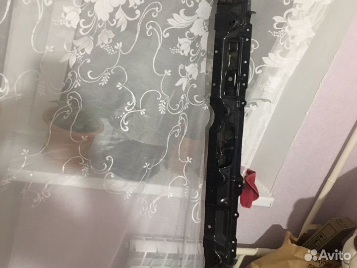 Верхняя планка передней панелиkiaceedjd