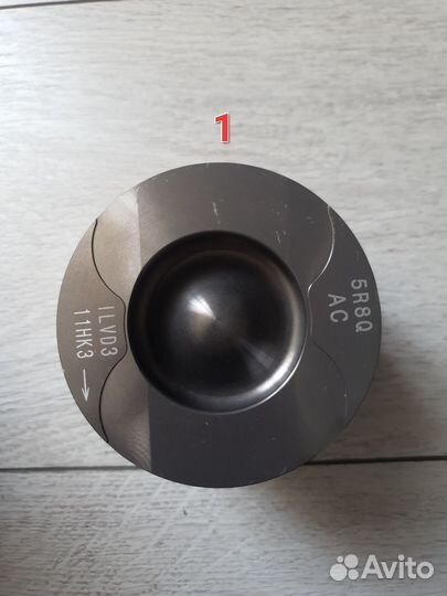 Комплект поршней с кольцами и пальцами