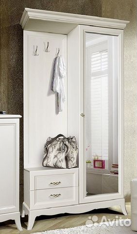 Прихожая,Амели, на ножках