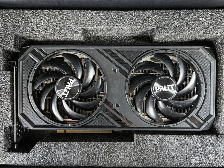 Palit nvidia GeForce RTX 4070 Dual OC