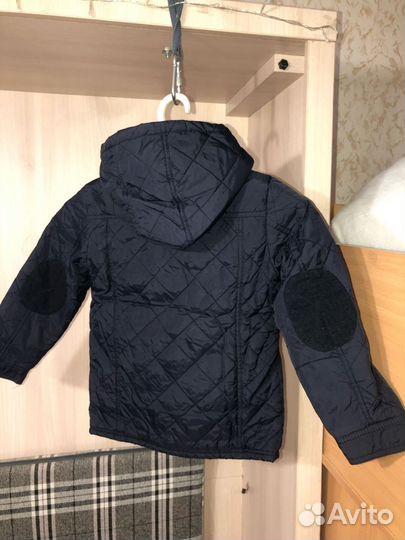 Куртки демисезонные для мальчика 152 и 122