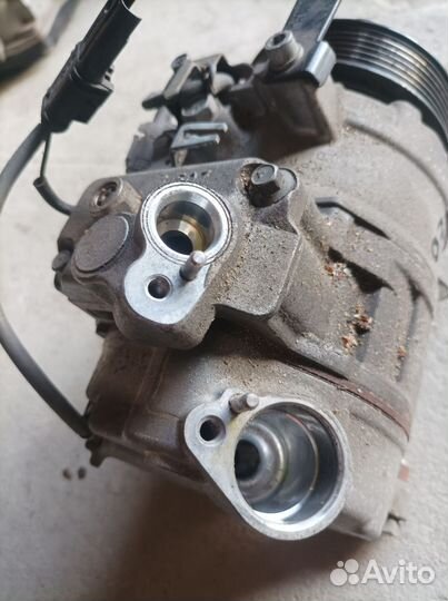 Компрессор кондиционера BMW F10 N20 b20