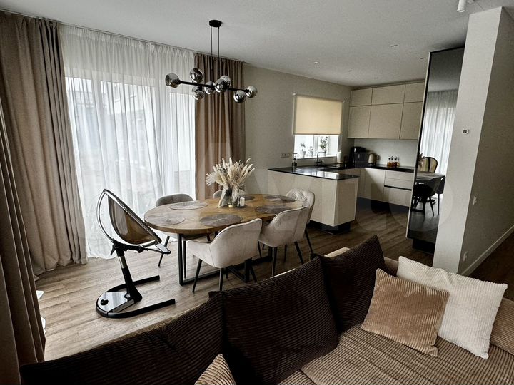 Коттедж 162 м² на участке 4,7 сот.