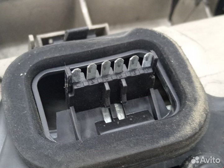 Фонарь задний левый габаритный для Opel Zafira A