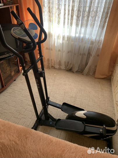 Эллиптический тренажер