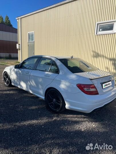 Mercedes-Benz C-класс 1.8 AT, 2011, 225 000 км