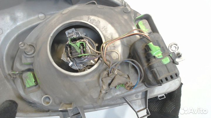 Фара (передняя) Renault Trafic, 2006