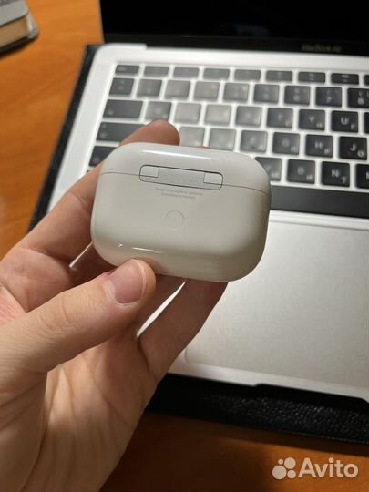 Apple airpods pro
