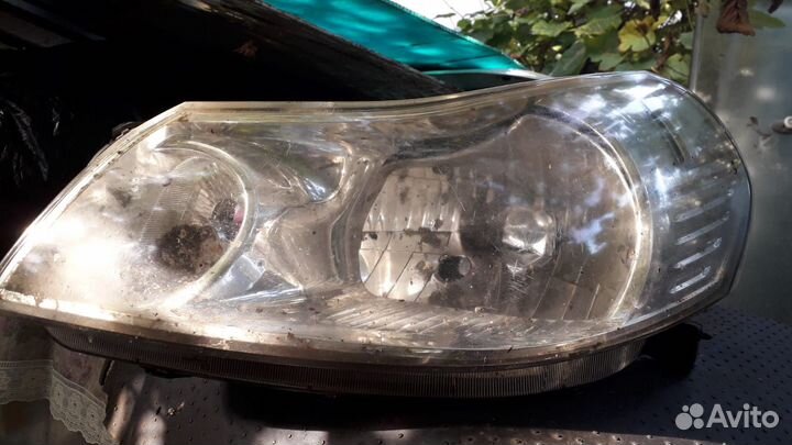 Фара левая Suzuki sx4