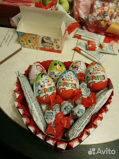 Сердце из киндеров