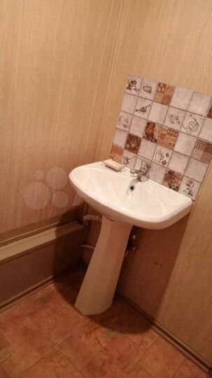 2-к. квартира, 45 м², 3/3 эт.