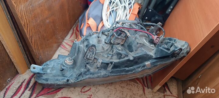 Передние фары lancer 10