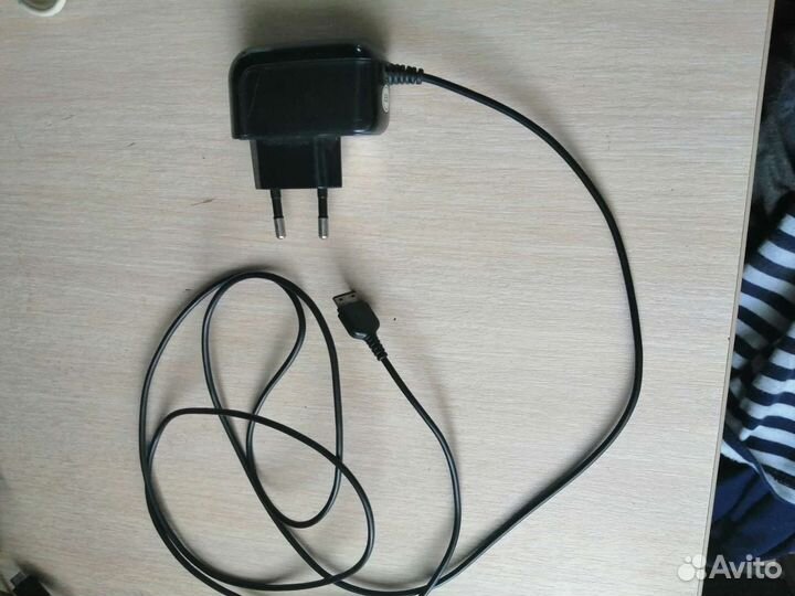 Зарядные устройства для телефона