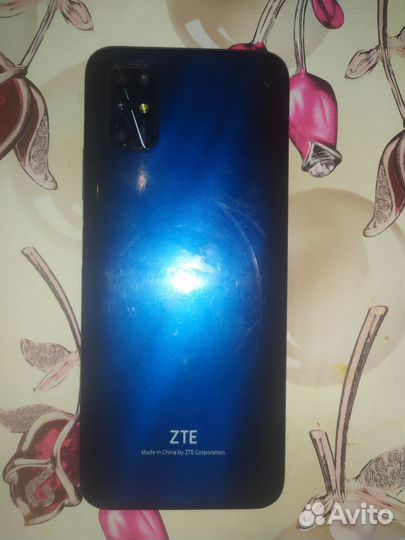 ZTE Blade 20 Smart, 4/128 ГБ
