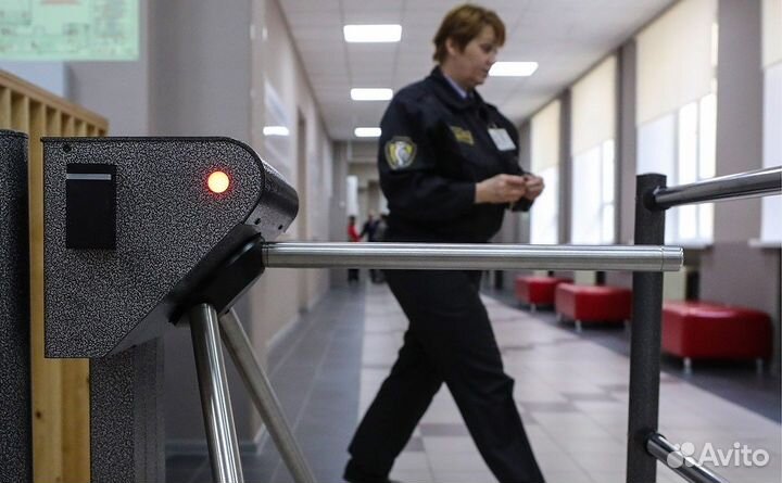 Специалист пропускного контроля
