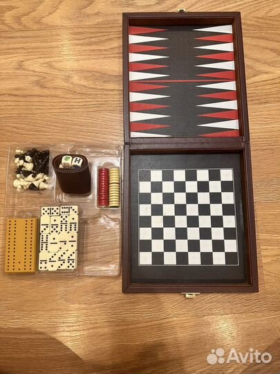 Шашки, шахматы \ Игральный набор Remy Martin