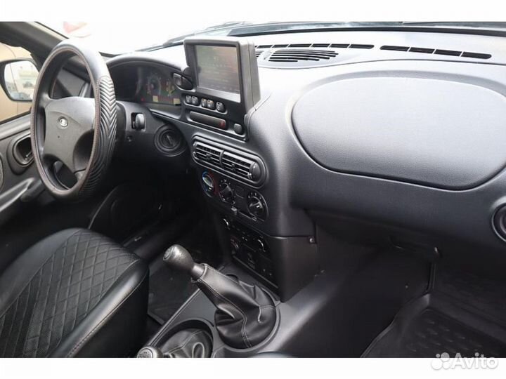 ВАЗ Niva Travel 1.7 МТ, 2023, 17 000 км