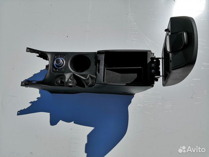 Центральная консоль Mazda Cx-5 2.0 АКПП 2014