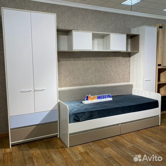 Детская кровать голубой/розовый цвет