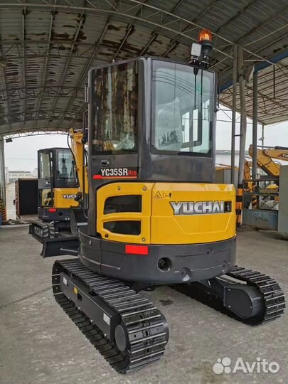 Мини-экскаватор Yuchai YC 35, 2024