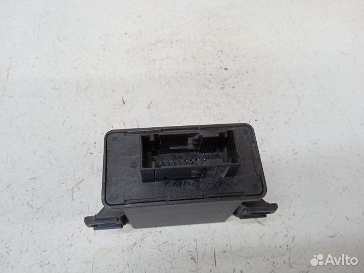 Блок управления светом Volkswagen Passat B6 2.0