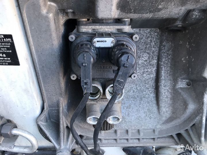 Кран тормозной Mercedes Benz Actros