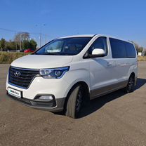 Hyundai H-1 2.5 AT, 2021, 106 800 км, с пробегом, цена 3 645 000 руб.