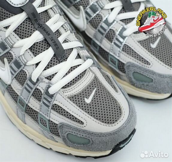 Кроссовки Nike 