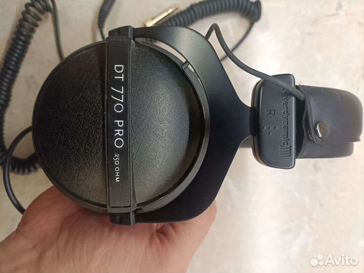 Beyerdynamic DT770 PRO 250 Ohm (Ом)