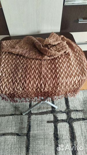 Шарфы и палантины