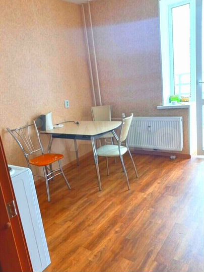 2-к. квартира, 60 м², 8/11 эт.