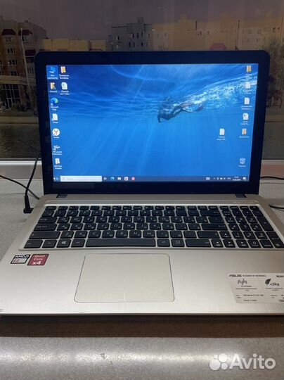 Ноутбук asus R540Y