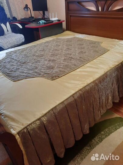 Покрывало на 2 х спальную кровать бу